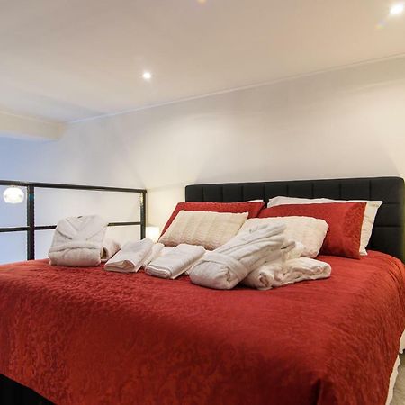 Studio Apartman Rea Трогір Екстер'єр фото