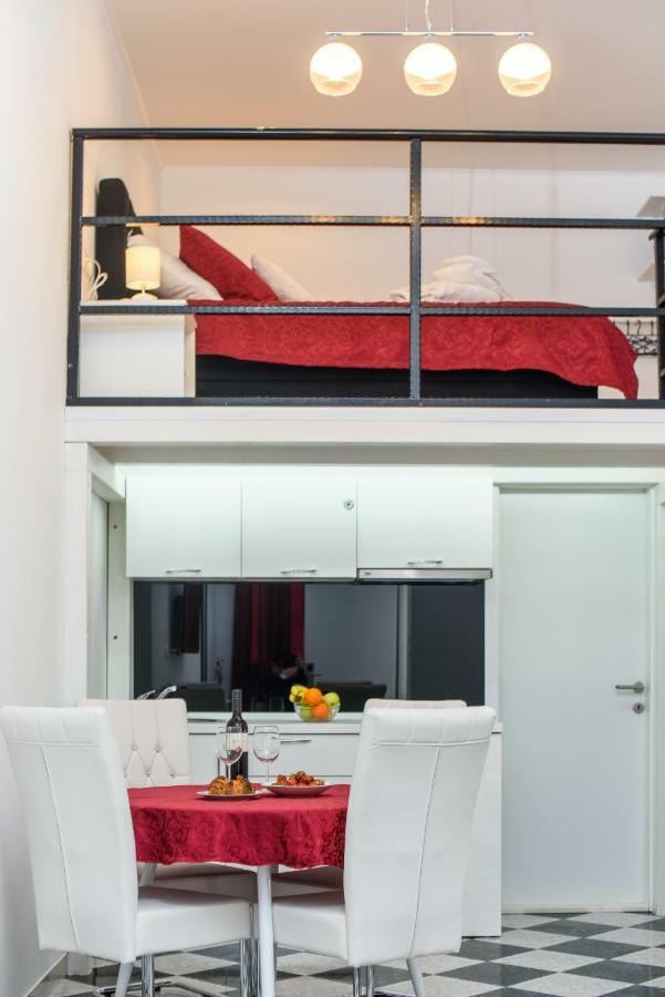 Studio Apartman Rea Трогір Екстер'єр фото